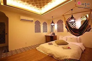 Hotel Yaja Chungmu Busan 2*,  South Korea